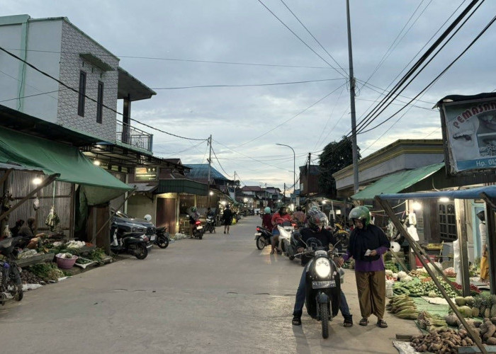Pedagang Pasar Sangatta Selatan Keluhkan Sepi Pembeli Pasca Pergantian Tahun