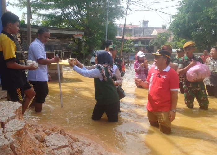 Banjir Genangi Permukiman di Bontang Usai Hujan Deras, Air Lambat Surut karena Laut Pasang