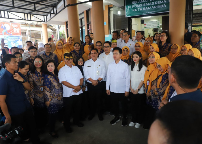 Wapres Gibran Tinjau Langsung Program CKG di Puskesmas Remaja Samarinda