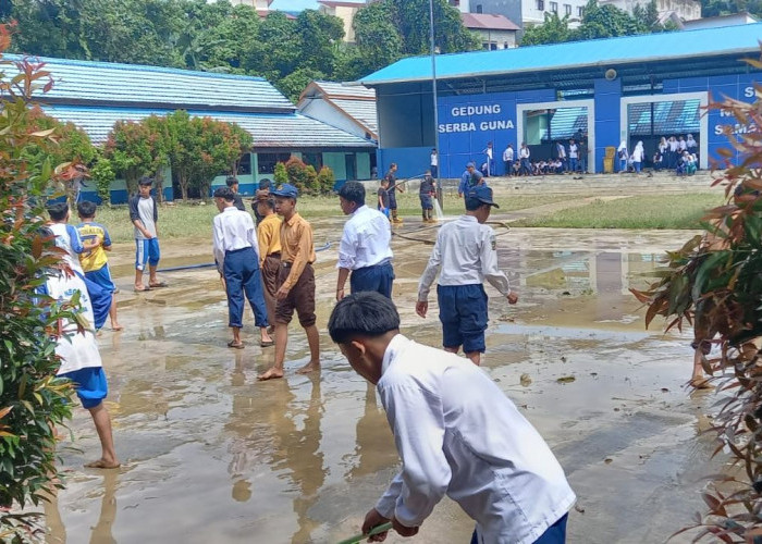 Jadi Langganan Banjir, Kepala SMPN 24 Samarinda Tunggu Kepastian Relokasi