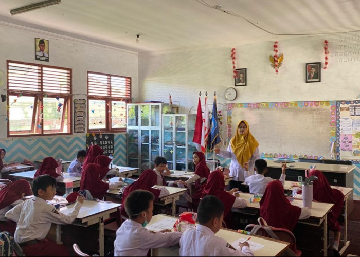 Tunggakan Tambahan Penghasilan Guru Honorer, Ketua DPRD Pastikan Masuk Prioritas APBD Perubahan