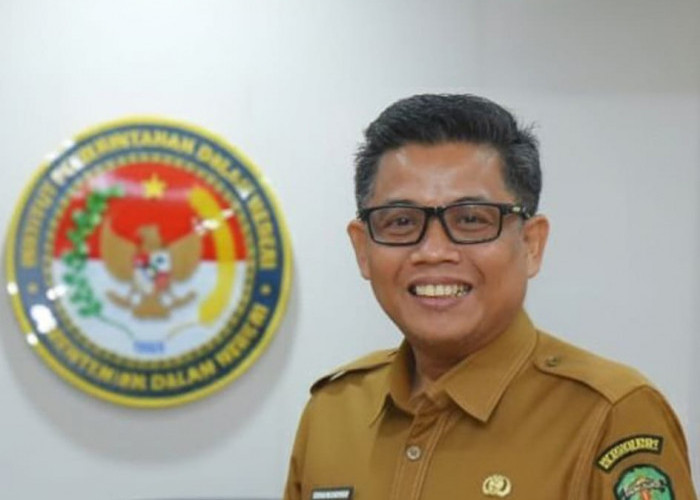 Ketika Komunikasi Kekuasaan Bersedia Tawaduk