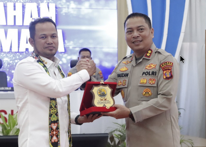 Sinergi TNI-Polri dan Pemprov Kaltim di Kutai Timur: Gubernur Harum Tegaskan Komitmen Bangun Ketahanan Daerah