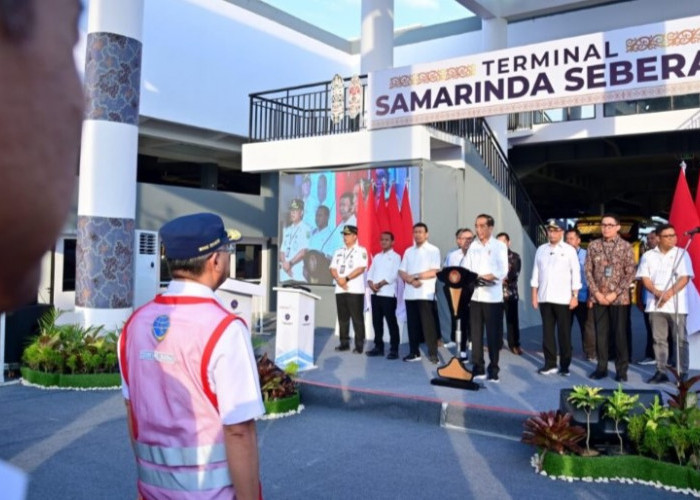 Resmikan Terminal Samarinda Seberang, Jokowi Sebut Dulu Kumuh, Sekarang Sudah Bersih   