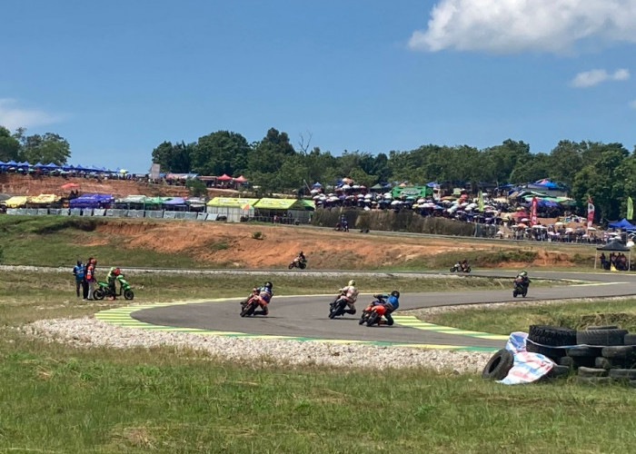 Ratusan Pembalap Turun di Ajang Paser Cup Race 2026