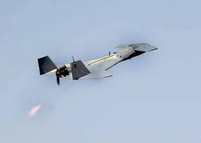 Iran Resmi Kirim Puluhan Drone dan Rudal untuk Gempur Israel
