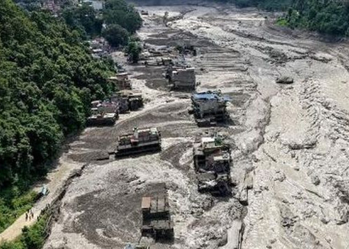 USGS Sebut Banjir Bandang di Nepal Dipicu Runtuhnya Gletser, Ratusan Wisatawan Asing belum Ditemukan
