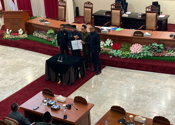 DPRD Paser Sahkan Raperda Pembiayaan Pembangunan Infrastruktur Tahun Jamak 