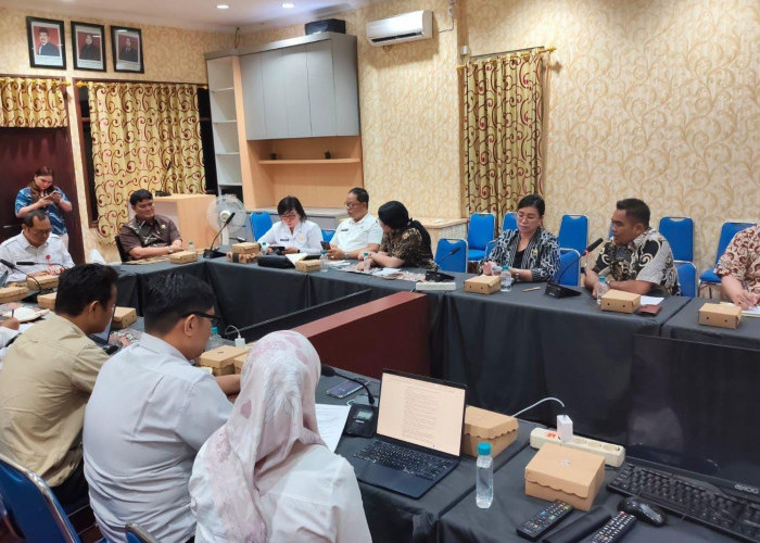 Kualitas Udara Buruk Akibat Kabut Asap Karhutla, DPRD Mahulu Minta Bantuan Penanganan ke Dinkes Kaltim