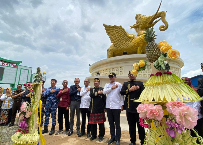 Patung Lembuswana Seharga Rp1,9 Miliar Diresmikan Wagub Kaltim