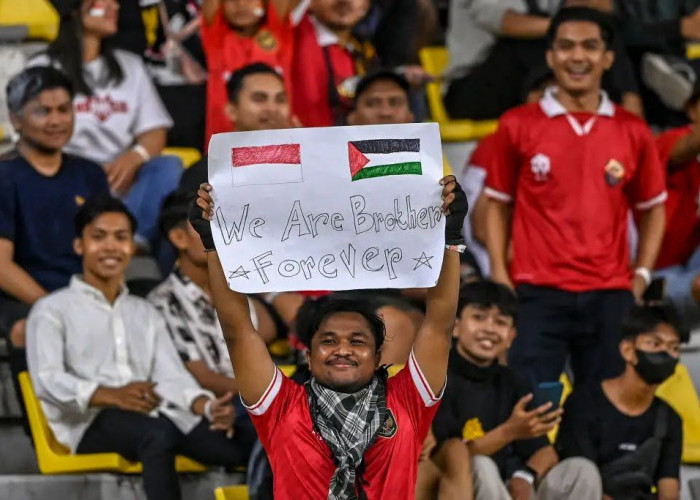 PSSI Izinkan Suporter Kibarkan Bendera Palestina di Stadion