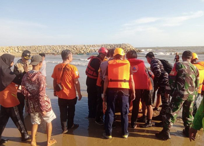 Empat Pelajar Samarinda Terseret Ombak Pantai Manggar Balikapan, Satu MD