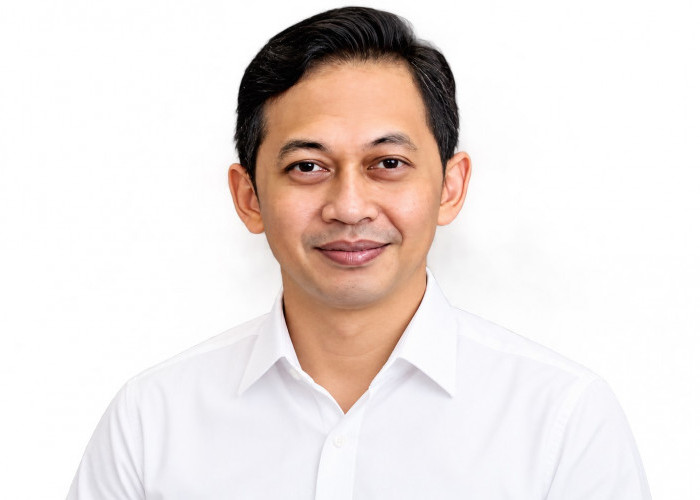Logika Merdeka Bernegara (3): Jempol Jokowi, Danantara dan Kapitalisme Negara
