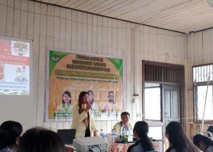 Pemuda Katolik Mahulu Sosialisasi Bahaya Pernikahan Dini kepada Pelajar