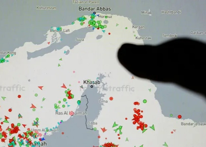 Baru Dibuka, Selat Hormuz Ditutup Lagi, Iran Tuding AS Melanggar Janji