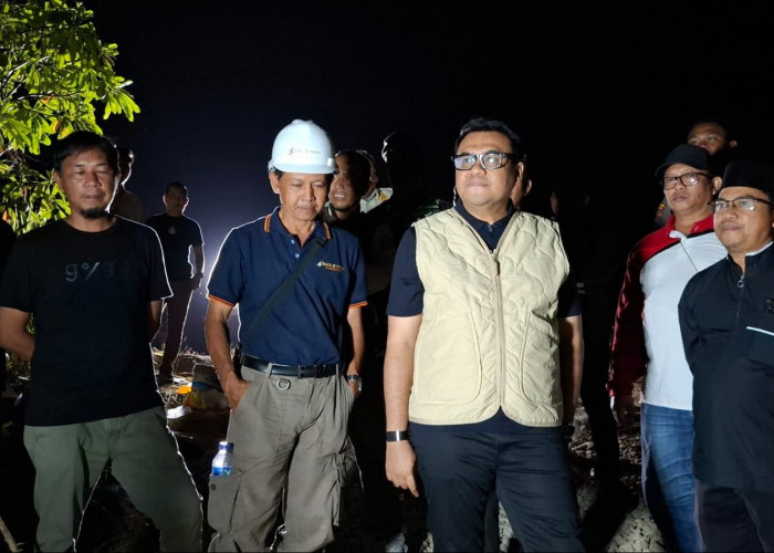 Bupati Kukar Siapkan 3 Skema Tanggulangi Jalan Putus di Muara Muntai