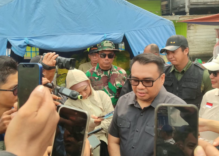 Bupati Kukar Tekankan Pemulihan Psikologis 75 KK Korban Kebakaran di Kelurahan Melayu 