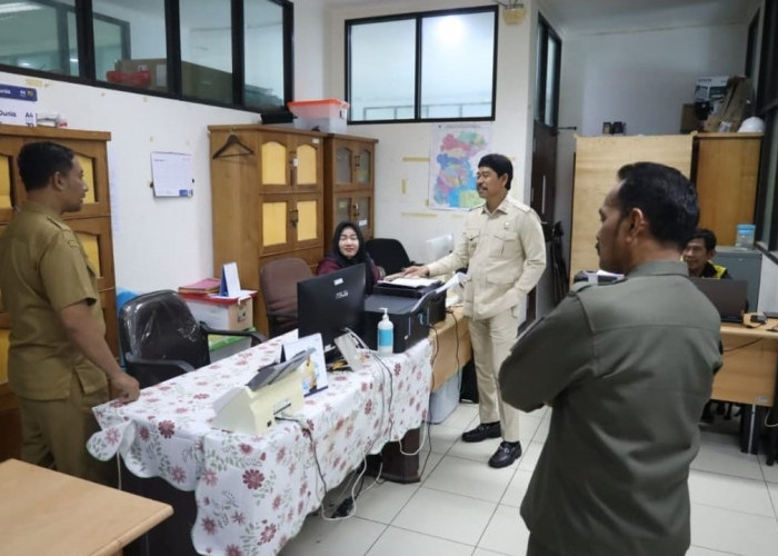 Wabup PPU Gelar Sidak Ramadan: Periksa Absensi dan Kinerja ASN