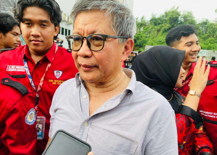 Kritik Rocky Gerung di 100 Hari Kepemimpinan Prabowo: 