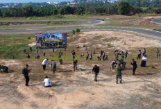 Kodim 0904/Paser Tanam 500 Bibit Pohon di Kawasan Sirkuit Tanah Grogot