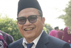 Ketika Manusia Membela Tuhan