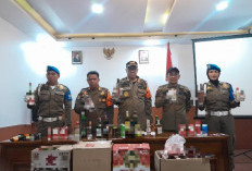 Satpol PP Paser Amankan Ribuan Botol Miras hingga Pasangan Bukan Suami Istri