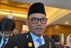 Jembatan Mahakam Berulang Kali Ditabrak Tongkang, Pemprov Kaltim Tempuh Jalur Hukum