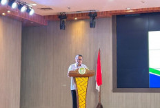 Mahyunadi Tekankan Pendidikan Anak sebagai Jalan Keluarga Keluar dari Kemiskinan