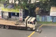 Truk Self Loader Tabrak Motor di Simpang Tiga Batu Ampar Balikpapan, Satu Tewas dan Satu Luka Berat