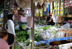 Daya Beli Menurun, Pedagang Pasar Ujoh Bilang Mahulu Mengeluh Sepi Pembeli