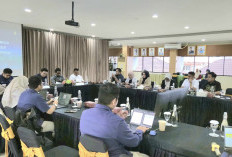 Tiang Sudah Berdiri tapi Belum Ada Setrum, DPRD Paser Dorong Percepatan Aliran Listrik di Desa Polosok