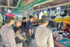 Sikapi Informasi Kenaikan Harga Bapokting, Bupati Mahulu Sidak Langsung ke Pasar