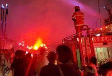 Kafe 99 Tanah Grogot Terbakar, Pengunjung Berhamburan