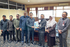 DPRD Paser Terima Rancangan KUA-PPAS, Proyeksi APBD 2027 Rp3,121 Triliun