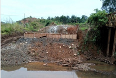 Pembangunan Jembatan Seniur Desa Lolo Terhenti karena Persoalan Lahan, Warga Tuntut Ganti Rugi