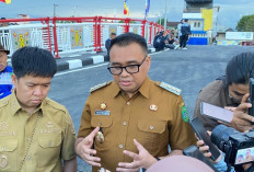 Bupati Aulia Bantah Keuangan Kukar Defisit: Hanya Transfer Pusat yang Tertunda