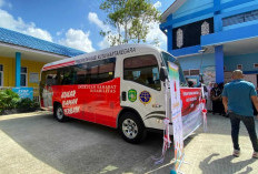 Dukung Mobilitas Siswa, Pemkab Kukar Serahkan Bus Disabilitas untuk SLBN Tenggarong