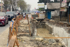 Menjelang Musim Hujan, Normalisasi Drainase Samarinda Berlanjut dengan Anggaran Rp 400 Miliar
