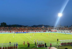 Stadion Segiri Kekurangan Cahaya, Lampu Palaran Jadi Solusi Sementara 