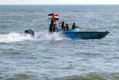 Menlu Yaman: Houthi Ingin Meniru Iran yang Berhasil Kendalikan Selat Hormuz