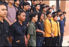 Mahasiswa Kawal Sidang Perdana Kasus Bom Molotov DPRD Kaltim, Tuntut Pembebasan 7 Terdakwa