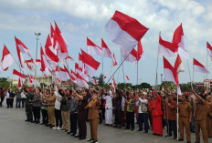 Pemkab Kukar Bagikan Lebih dari 10.000 Bendera di 20 Kecamatan