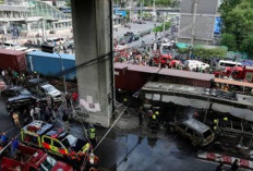 Bus Ditabrak Kereta Barang di Bangkok, Delapan Penumpang Tewas dalam Kecelakaan Maut