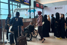 Kemlu RI Pulangkan Puluhan PMI dari Arab Saudi, Termasuk Satu PMI Lumpuh