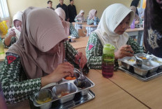 Roti dari UMKM jadi Menu Pengganti MBG selama Ramadan di SPPG Penajam