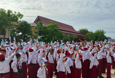  Hari Pertama Masuk Sekolah, Pelajar SD di Kutim dapat Susu Gratis dari Pemerintah