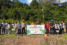 Dari Pengawasan Orang Asing hingga Penanaman Bibit, Imigrasi Samarinda Hadir untuk Masyarakat Kubar