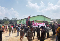 Ratusan Warga Segel Operasional PT NIKP, Desak Top Management Turun Tangan Temui Massa Aksi
