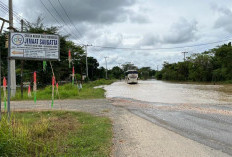 Warga Keluhkan Genangan di Jalan Soekarno Hatta Sangatta, Terjadi Setiap Hujan Turun