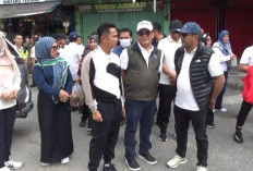 Wali Kota Balikpapan Sidak Pasar Klandasan, Temukan Sampah Menumpuk dan Pedagang Meluber ke Jalan